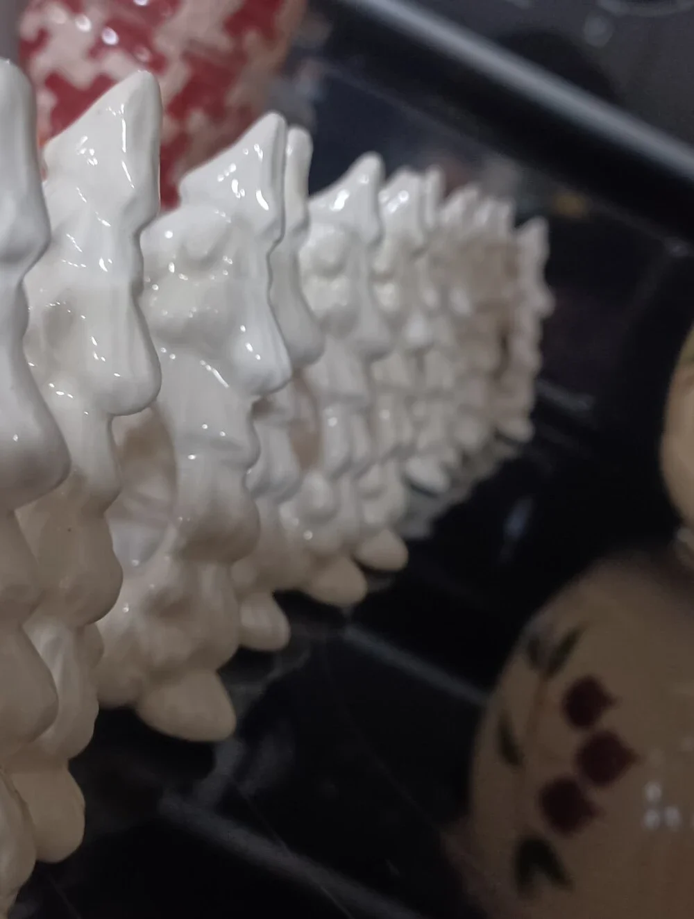 14 White Ceramic Christmas Tree Napkin Rings - Brand Unspecified each weigh 1.6